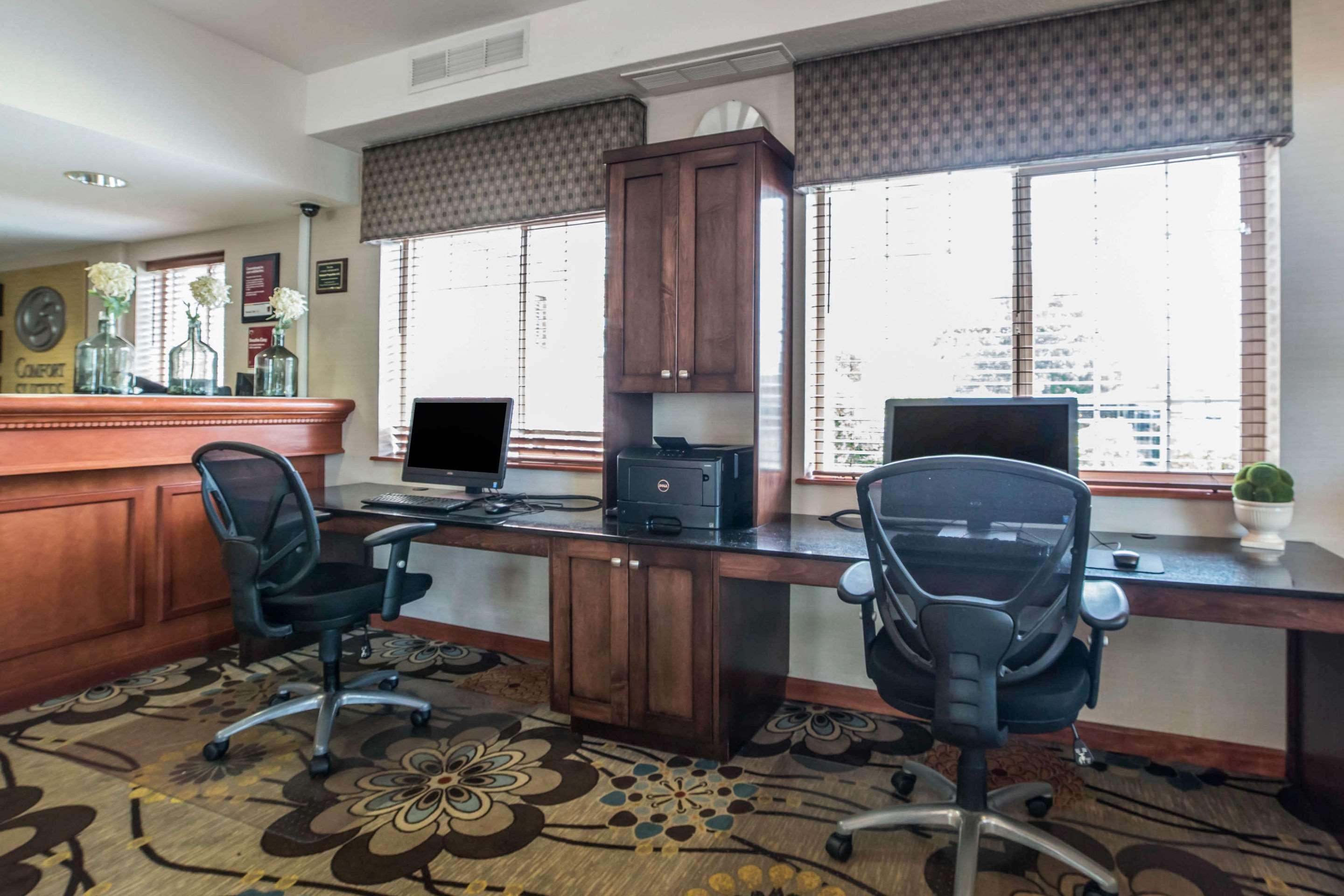 Comfort Suites Airport Salt Lake City Bagian luar foto