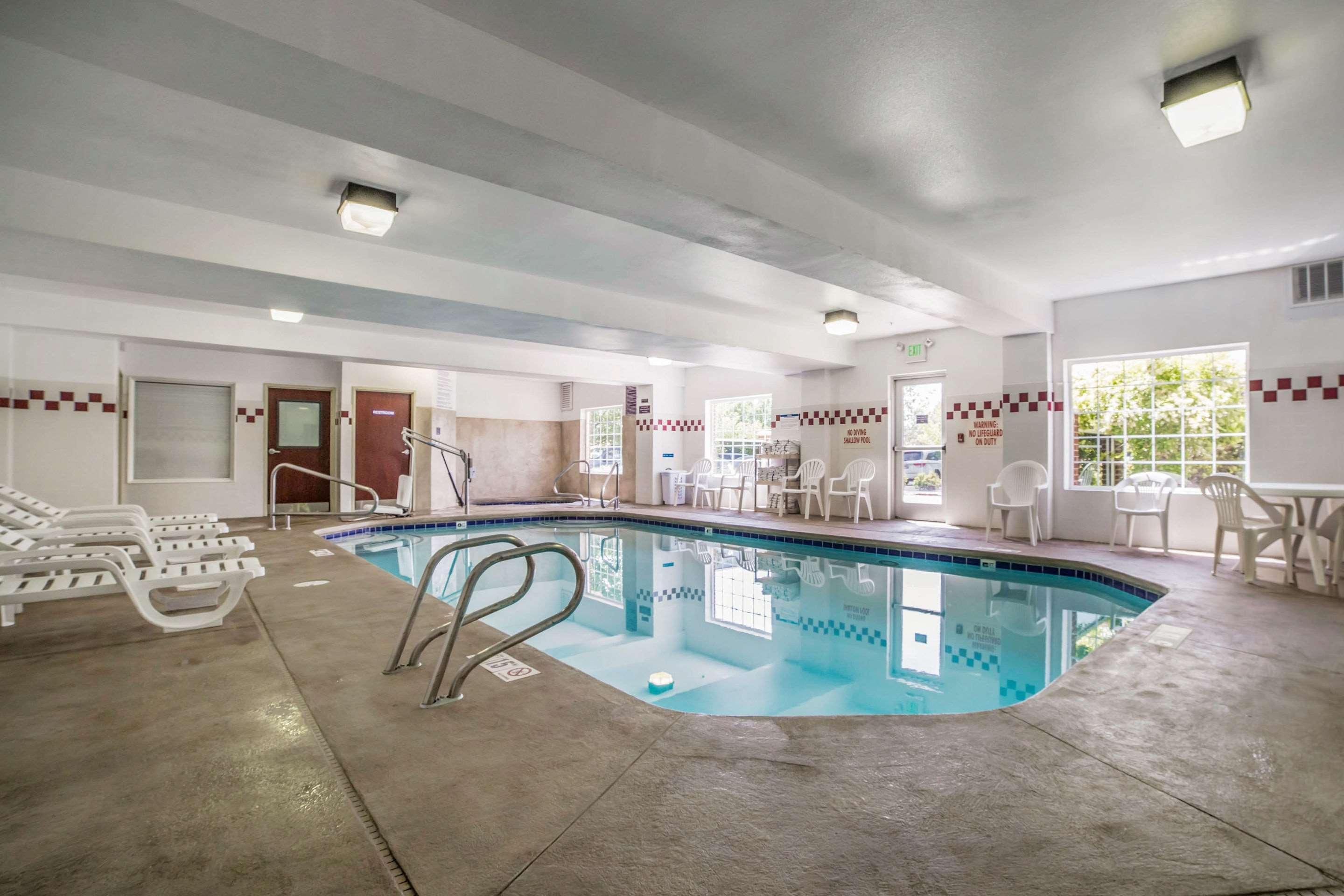 Comfort Suites Airport Salt Lake City Bagian luar foto