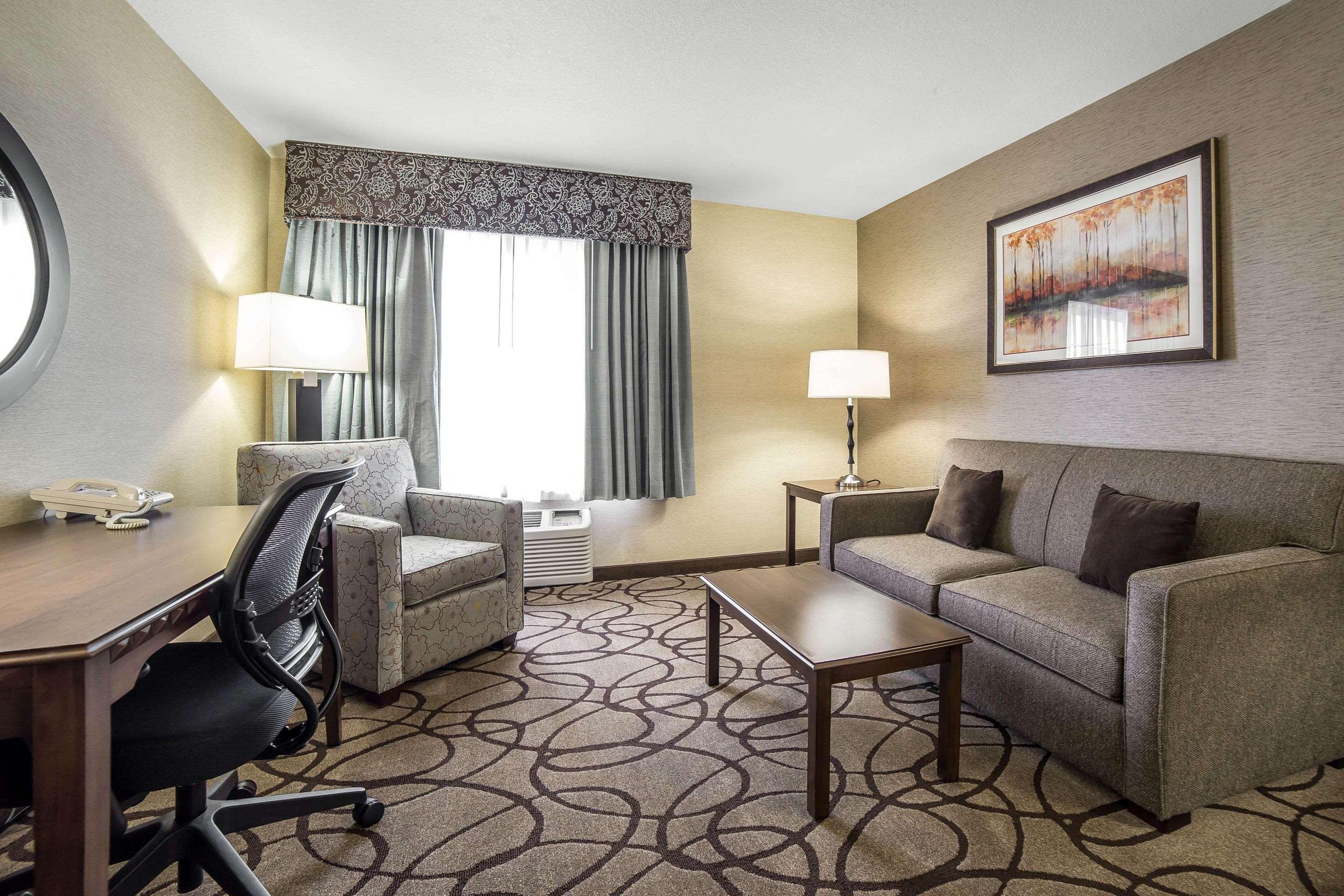 Comfort Suites Airport Salt Lake City Bagian luar foto